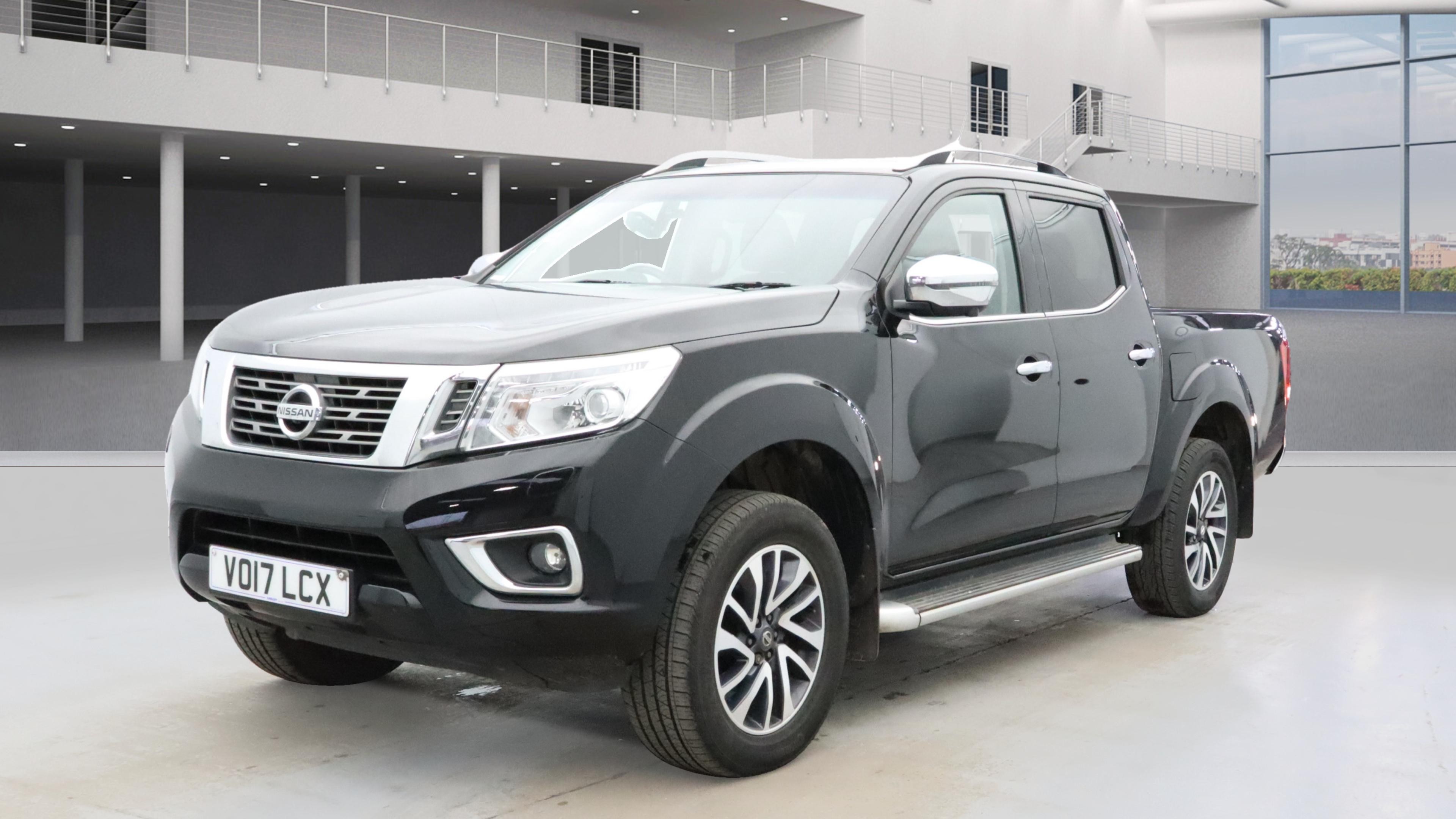 NISSAN Navara